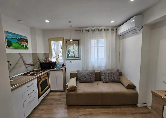 Apartamento Alan 4 Myslym Shyri *